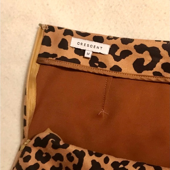 Leopard Print Mini Skirt Size M - Picture 5 of 7